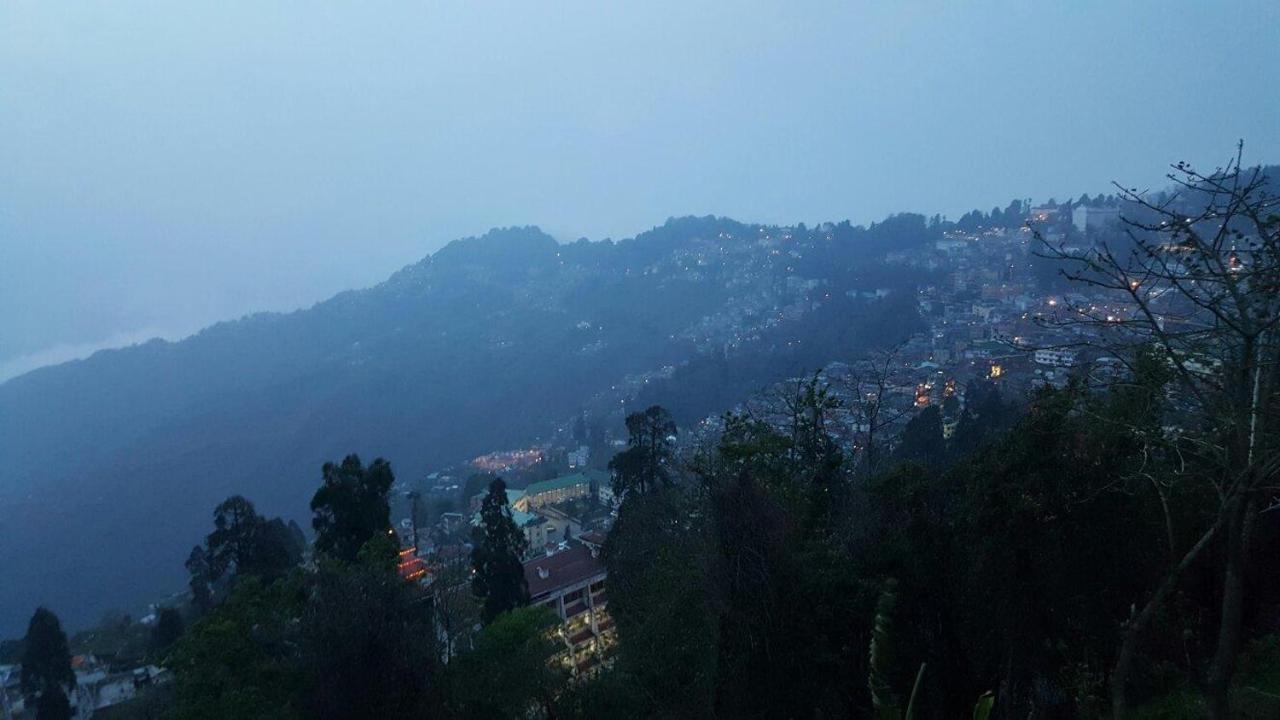 Hotel Taktsang Darjeeling Darjeeling  Exteriör bild